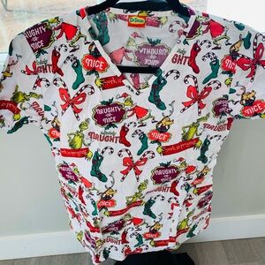 Dr. Seuss Kids Naughty or Nice Short Sleeve Tee - Red, Green, White